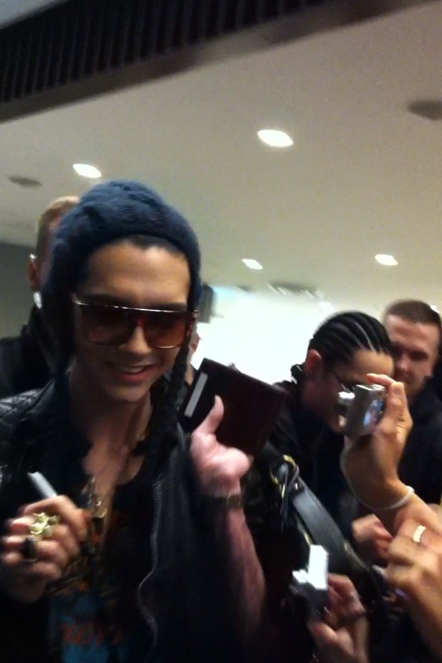 15.12.10 Tokio Hotel in Tokyo AGGIORNAMENTI. Tokio_11