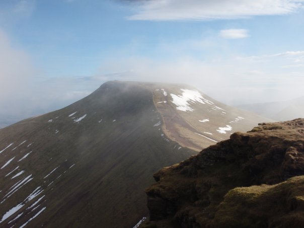 more of the brecon beacons Bb1110