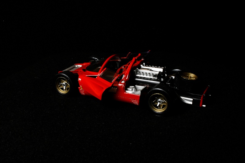 [1/18 de série] Ferrari 330 P4 - JOUEF Rot3d110