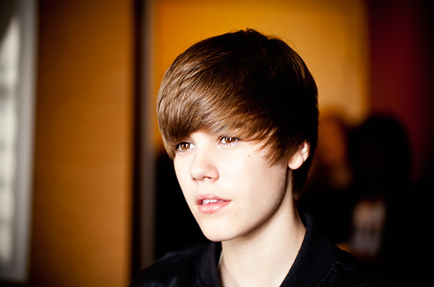 Chùm ảnh so cute+so cool của Justin Bieber!! 4cf73410