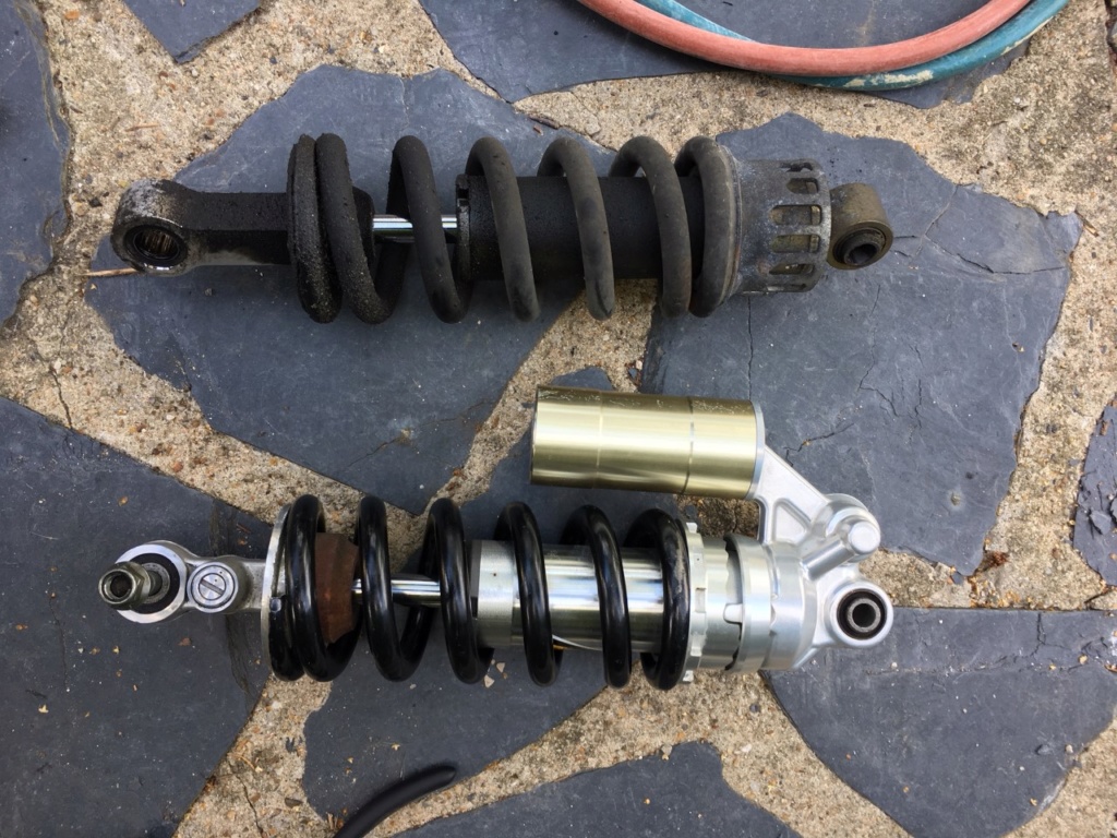 Amortisseu de R1 sur mon FZ6 de 2004 Thumbn13