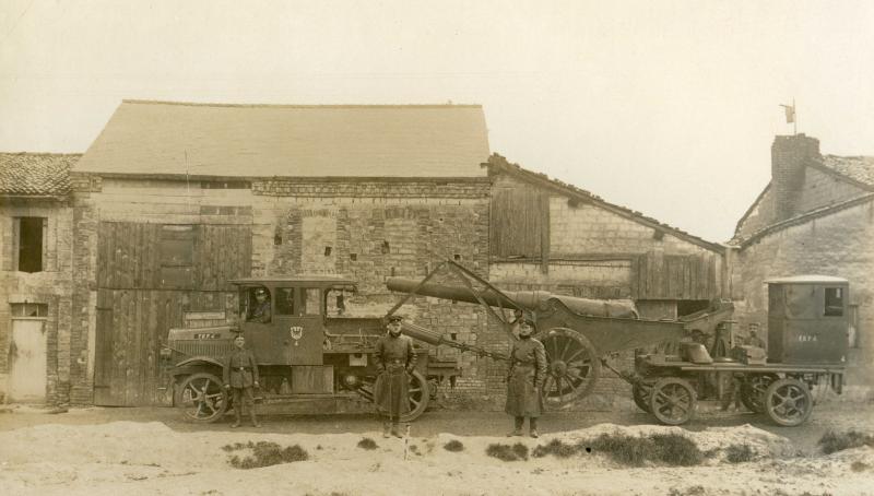 Tracteurs de la WWI 15_cm_10