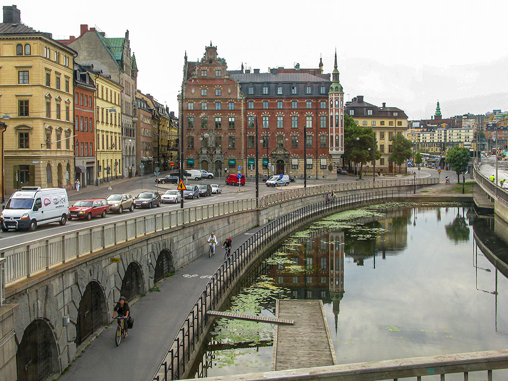 Turku, Stockholm, Oslo 3784