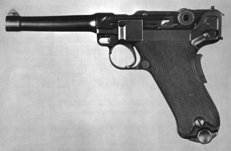 L'histoire du pistolet allemand P08 460px-10