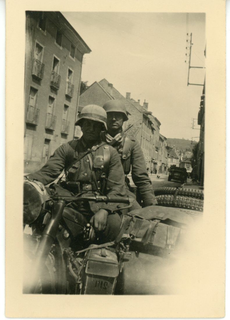 Diverses photos de la WWII - Page 3 85614