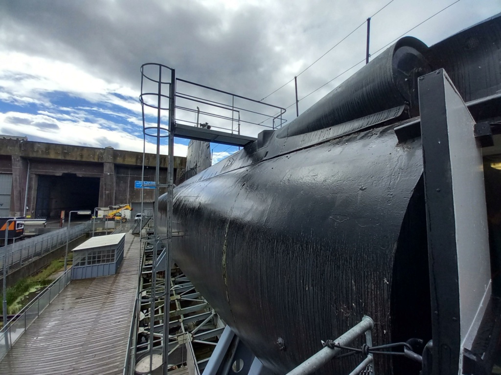 Les entrailes du sous-marin Flore Bunker56