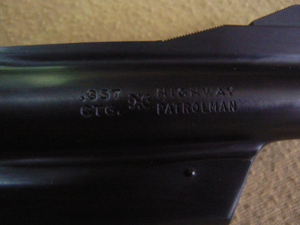 Un 28-2 S & W P1090013