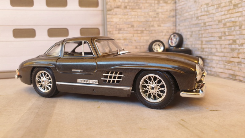 Bburago Mercedes Benz 300SL 20220113