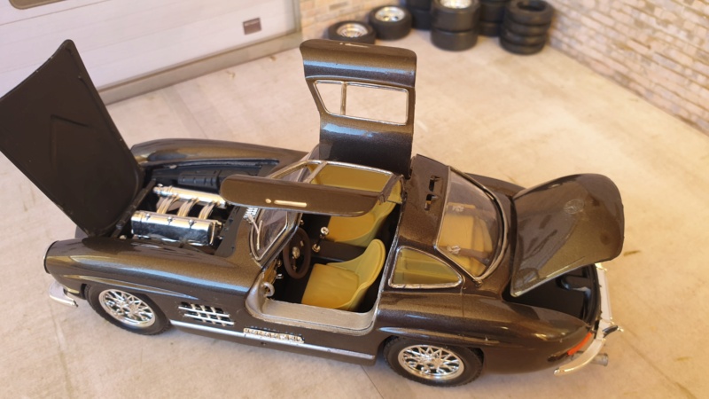 Bburago Mercedes Benz 300SL 20220119
