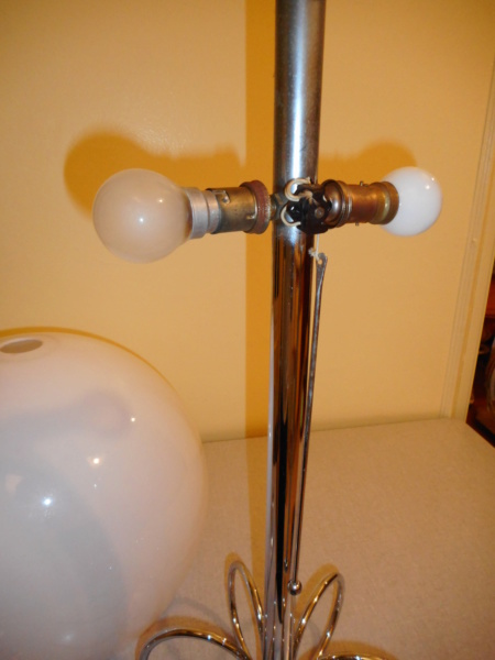 Lampe champignon 70's Dscn0512