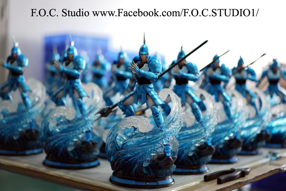 F.O.C. Studio statues 2113