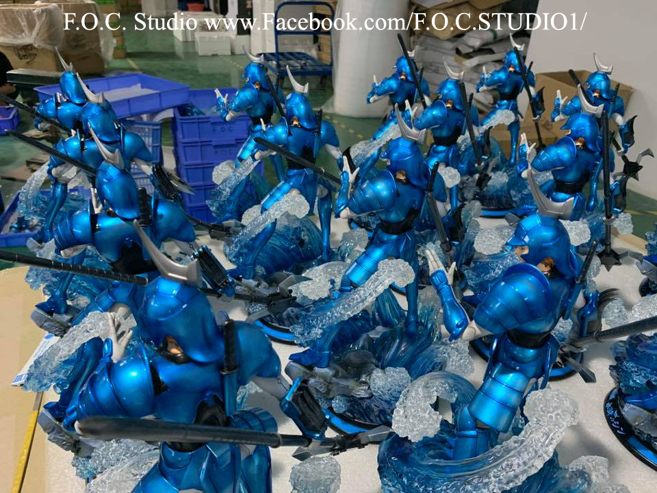 F.O.C. Studio statues 2411