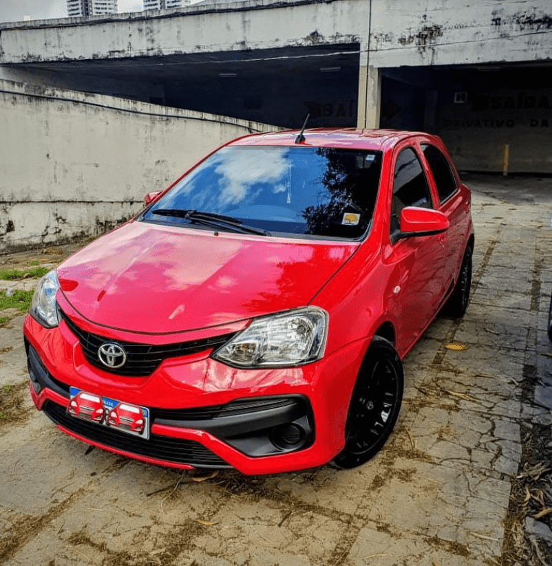 Etios com rodas aro 16 - pneu 195/50 Etios_10