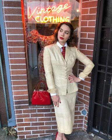 Vintage skirt suit 2025