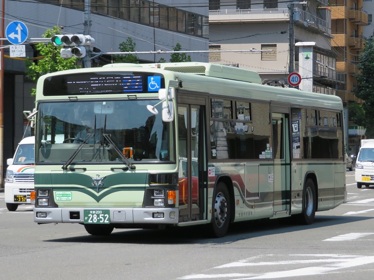 京都200か28-52 Img_3740