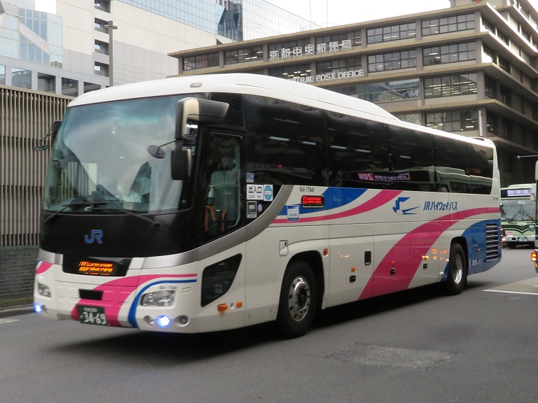 [2022年の夏][京都市] 西日本JRバス (高速バス) Img_9415