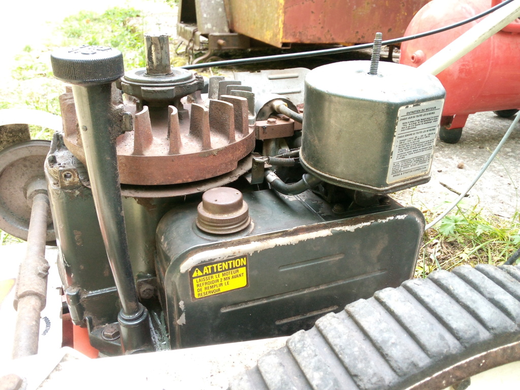 Aide pour identification d'un moteur Briggs et Stratton Pubert14