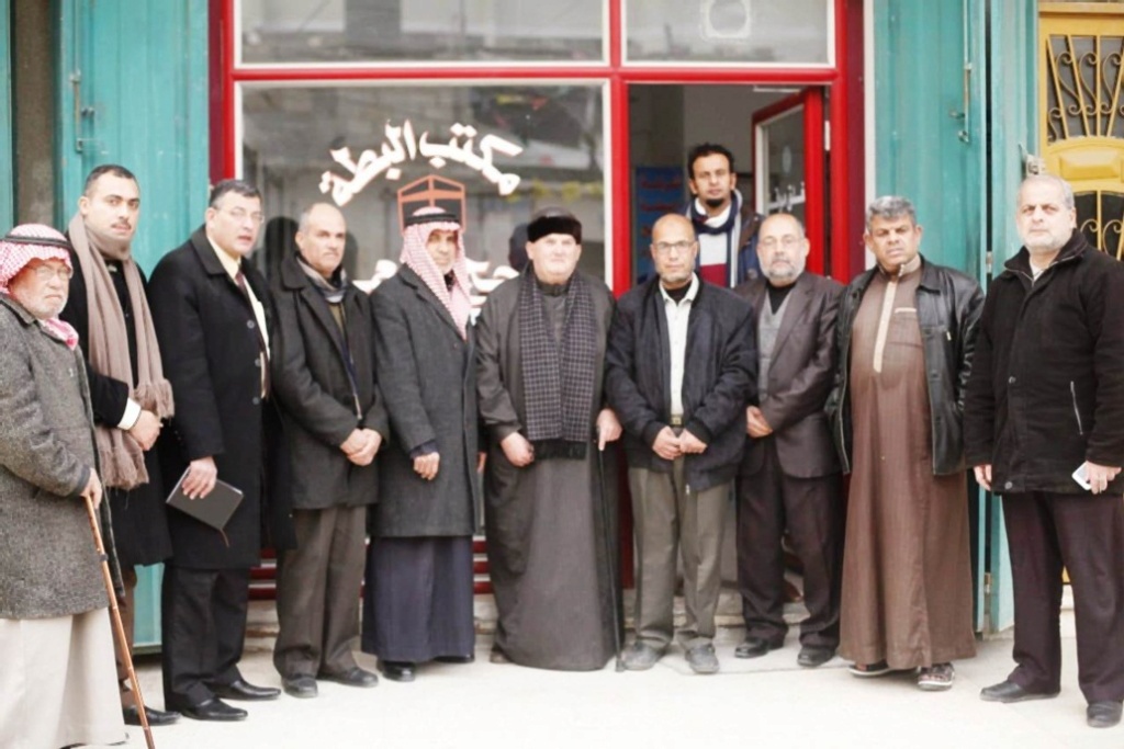 بالصور: ملتقى عائلات خان يونس يشارك بافتتاح مكتب البطة  للحج والعمرة بحلته الجديدة  0b19bb10