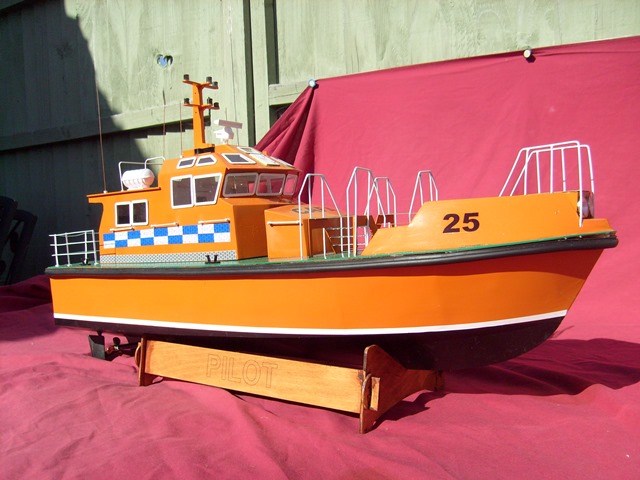 Pilot Boat S7300329