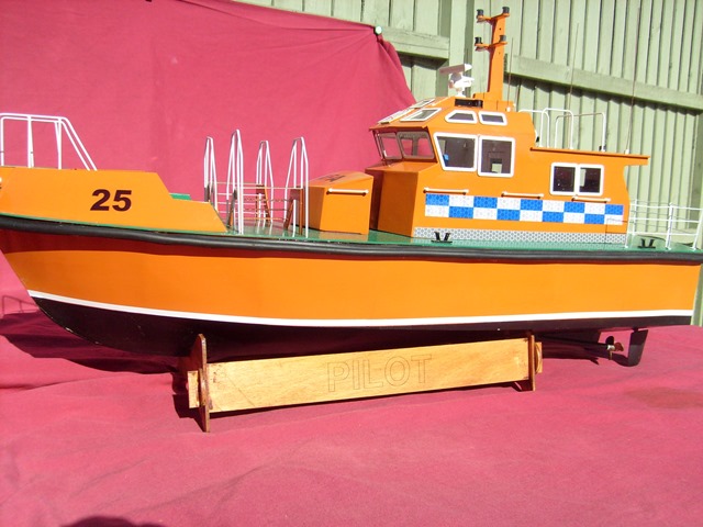 Pilot Boat S7300331