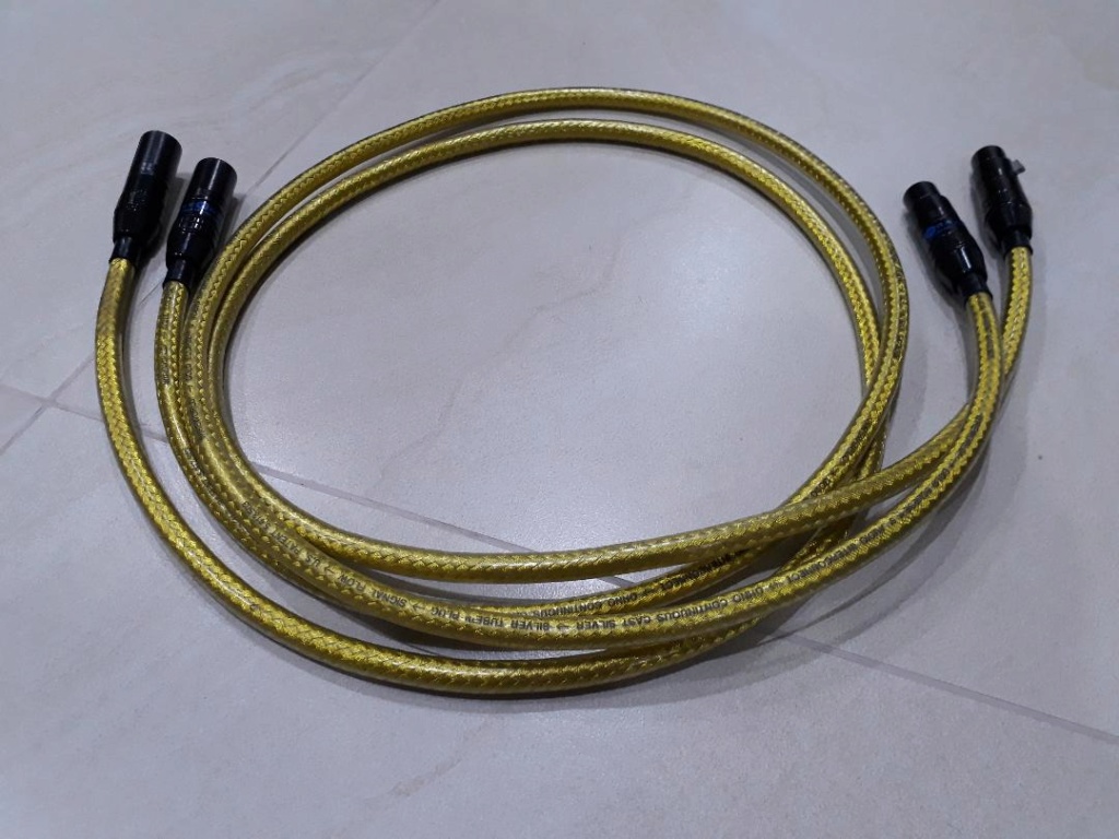 (Sold) Wireworld Gold Eclipse 5.2, XLR Interconnect, 1.5M, preowned Wirewo12