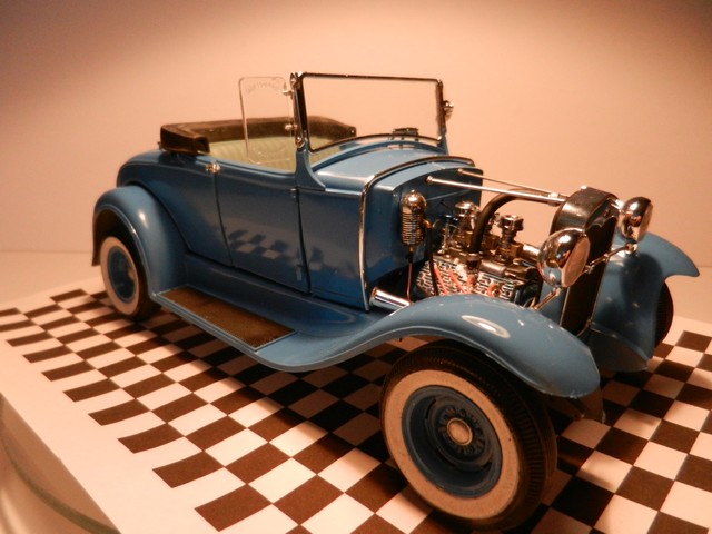 Ford "High-Boy" Roadster 1931 Dscn1553