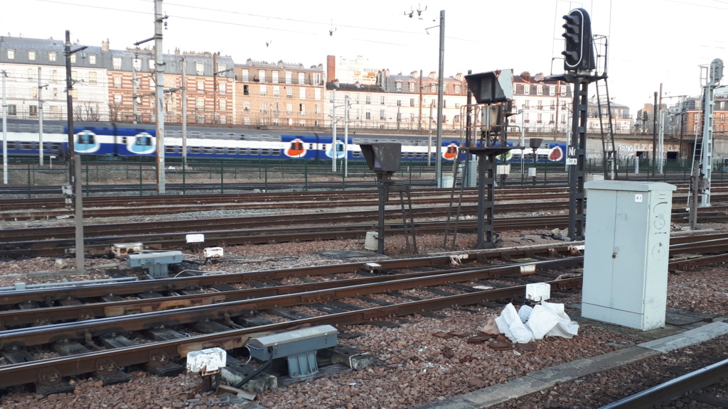 Gare de PARIS BERCY Bourgogne - Pays d'Auvergne  - Page 4 20190254