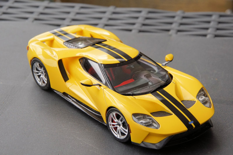 Ford GT encore... mais Yellow Color - Page 4 Dsc00052