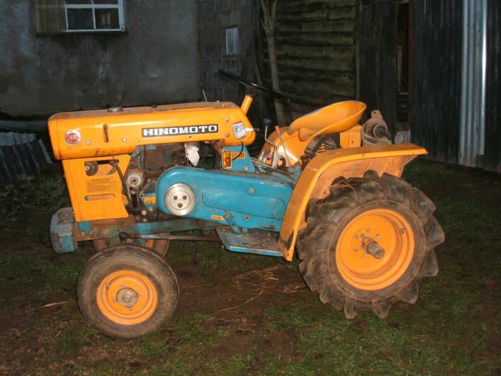 (Recherche) pièces pour mini tracteur hinomoto MB 10 Pam-pa16