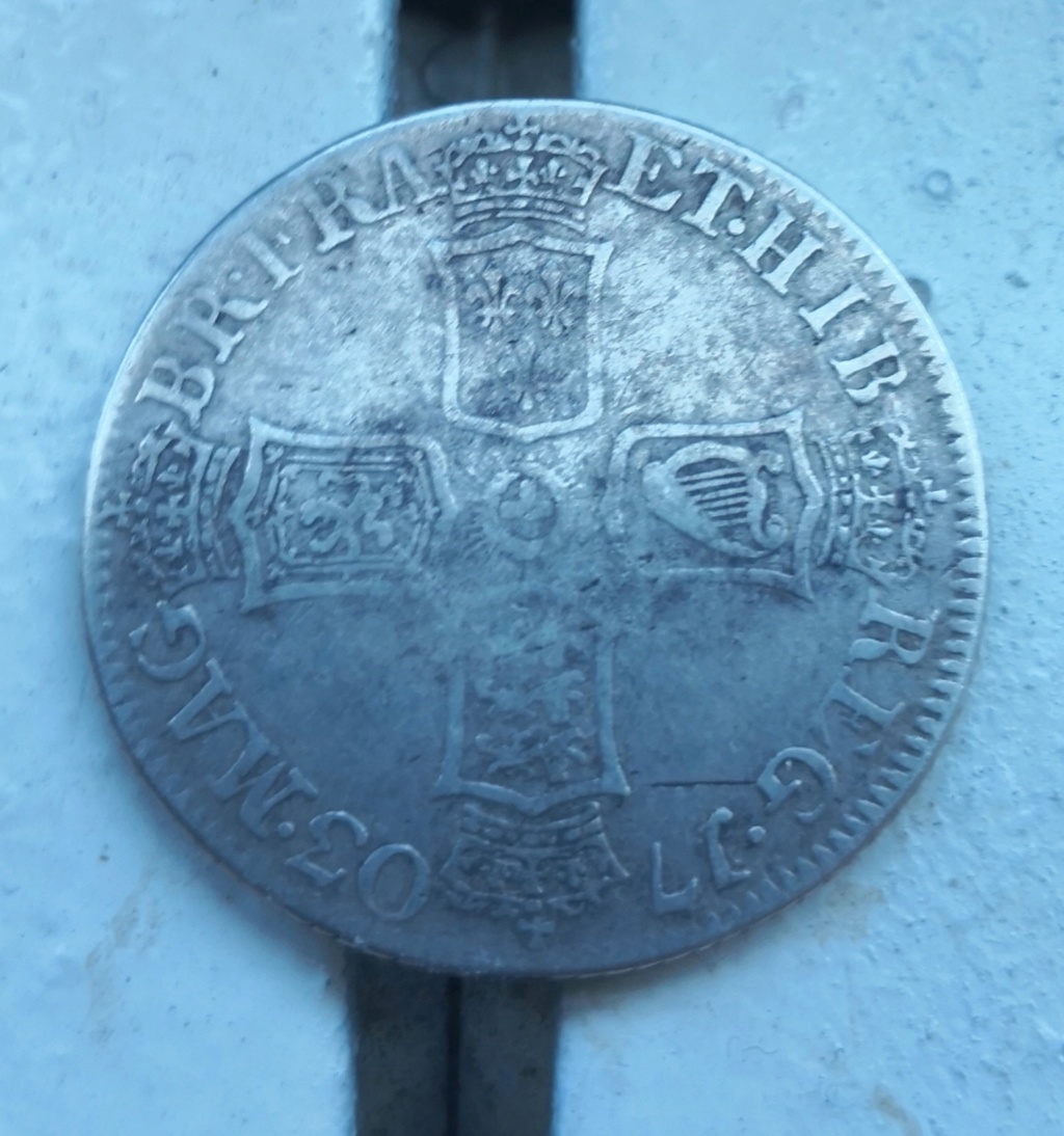 1 shilling Anne 1703 vigo. Img_2023