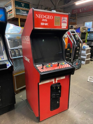 Hello from a Swedish Neo Geo Collector! :) 5f727611