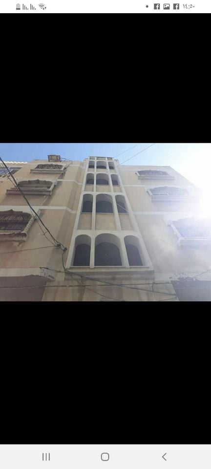 عمارة مكونة من ثلاث طوابق للبيع قريب من مسجد الرضوان مع سوق الشيخ رضوان  20647310
