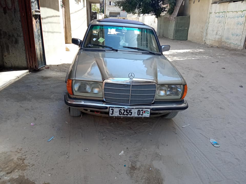 ‏‏‏‏‏سياره مرسيدس 240 للبيع رقم الجوال التواصل غزه الزيتون0597102854‏ 24164010