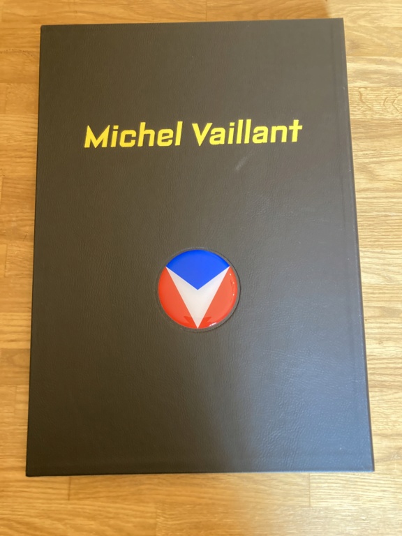 Michel Vaillant - La cible #12 - Page 2 Img_2511