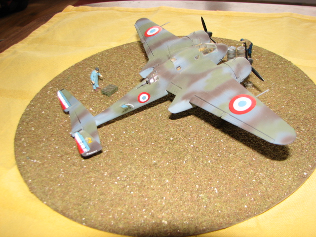 BREGUET Br 693 avec kit d'amélioration HI-TECH Réf 80392 Brzogu10