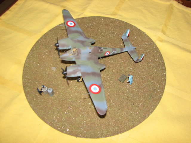 BREGUET Br 693 avec kit d'amélioration HI-TECH Réf 80392 Brzogu12