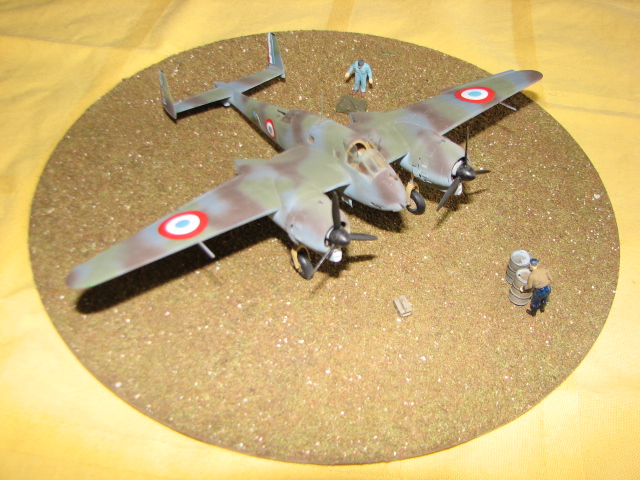 BREGUET Br 693 avec kit d'amélioration HI-TECH Réf 80392 Brzogu13