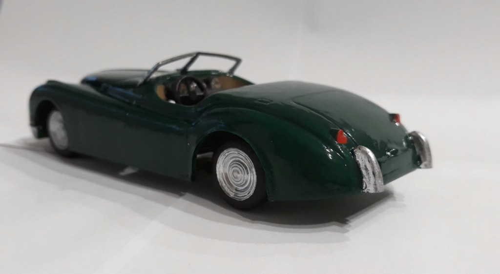 Jaguar XK 120 / Lindberg, 1:32 20210223