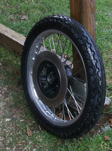 pneu - Changer un pneu K82_110
