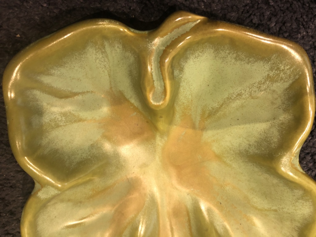 Leaf shaped dish - art nouveau?  66c95010