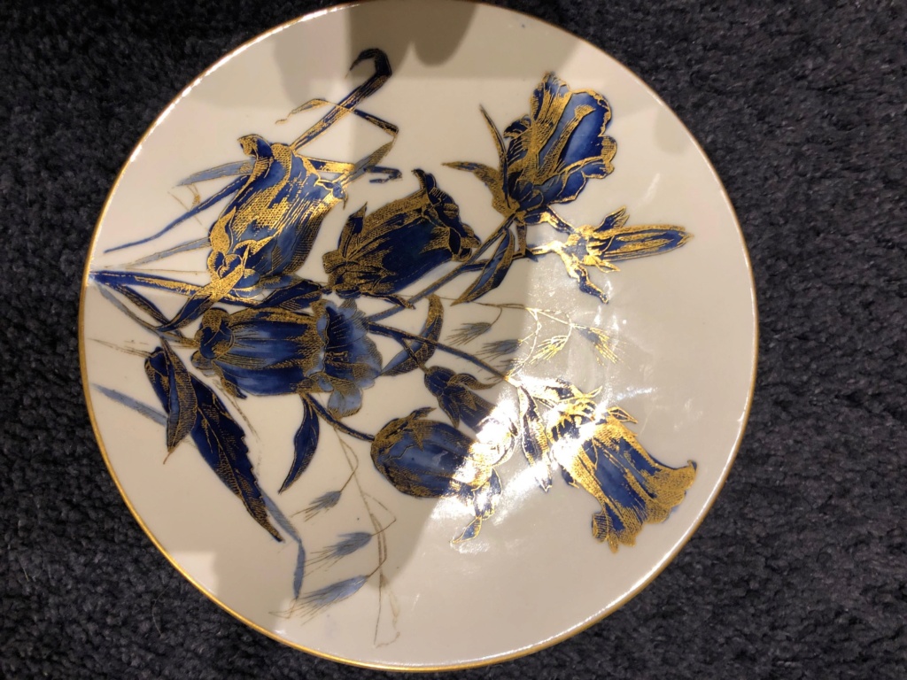Help with blue and white plate identification  8c196910