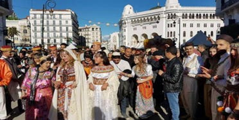 Algériens célèbrent le nouvel an amazigh « yanaier » 2974.  1----z26