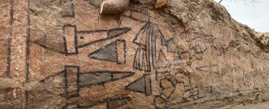 علماء الآثار يعيدون اكتشاف لوحة جدارية قديمة لم تُشاهد منذ 106 أعوام 1--103