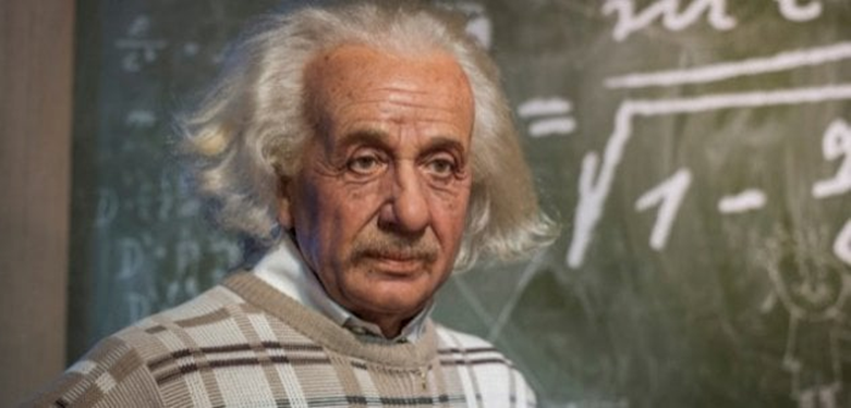 ستة أقوال رائعة من أينشتاين لابد من قراءتها 1--260