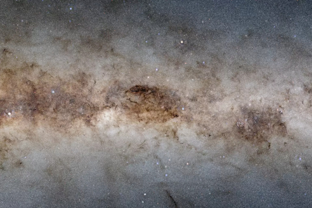 Une séance photographique de galaxies qui capture 3 milliards de corps célestes  1--56