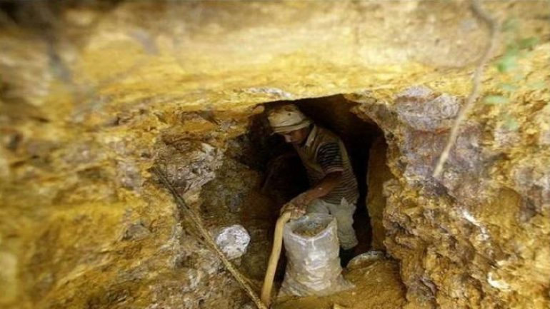 Une coïncidence amène 3 ouvriers syriens à découvrir un trésor valant des millions de dollars 1-238