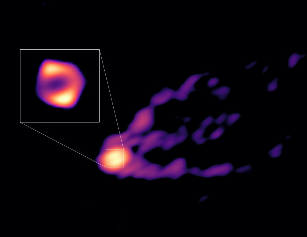 Cette image est unique : elle montre un trou noir et son jet puissant 1-498