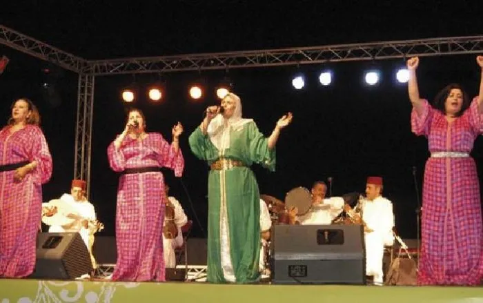 La conclusion des activités du Festival Ahidous dans sa 21ème session à Ain Al-Louh 1-705
