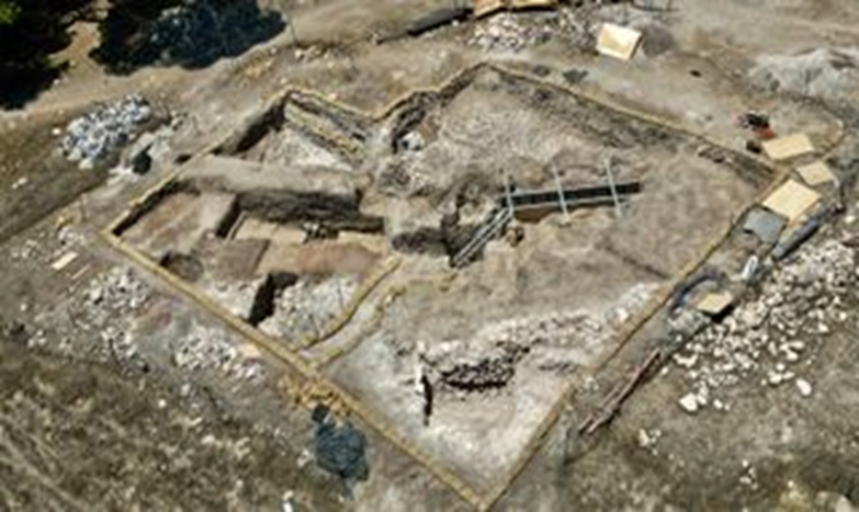 Personne « ne s'attendait à trouver ce que nous avons trouvé » : une arche cananéenne vieille de 4 000 ans en Israël pourrait avoir été utilisée par une secte 1400