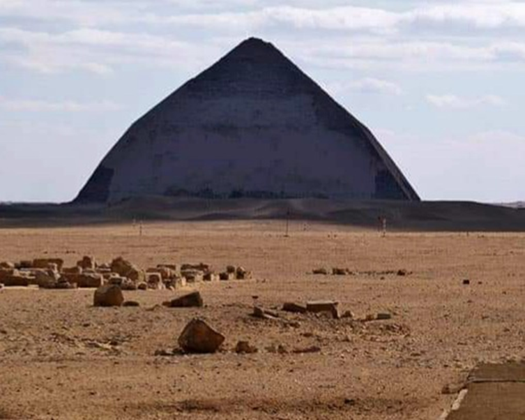 أكبر هرم بناه الإنسان ليس هرم خوفو ، أكبر 6 أهرامات في العالم 771